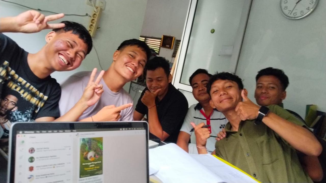 [Placeholder: Foto kegiatan musyawarah dan rapat kerja organisasi]